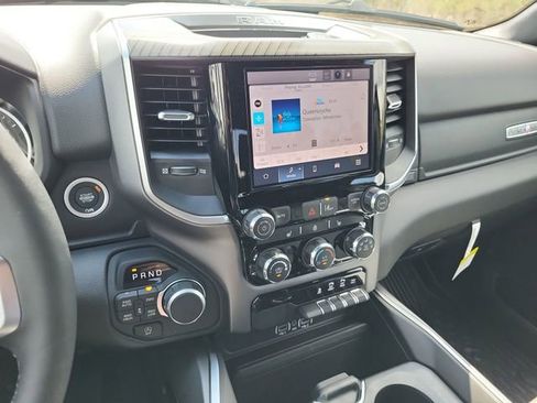 New 2026 RAM 1500 4x4 Crew Cab image 12