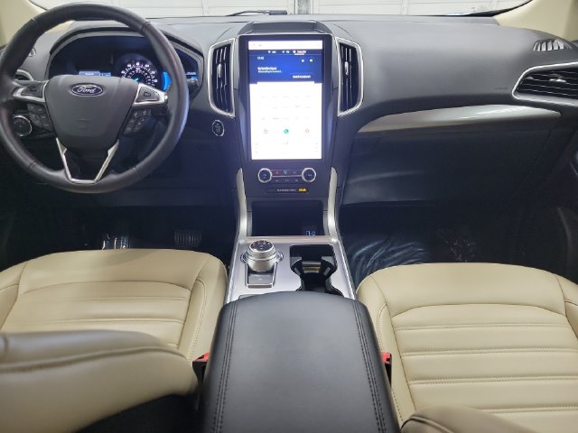 Used 2024 Ford Edge SEL AWD/4WD image 14