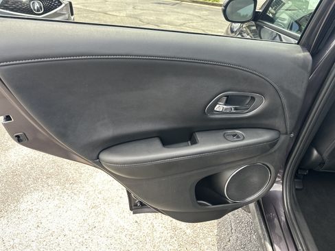 Used 2016 Honda HR-V EX-L image 25