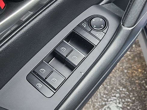 Used 2023 MAZDA CX-50 2.5 S w/ Cargo Package image 18