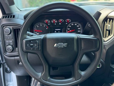 Used 2025 Chevrolet Silverado 2500 Custom w/ Custom Value Package AWD/4WD image 22