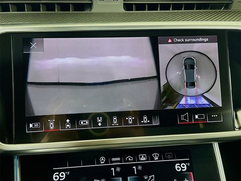 Used 2022 Audi S6 Prestige w/ Prestige Package image 42