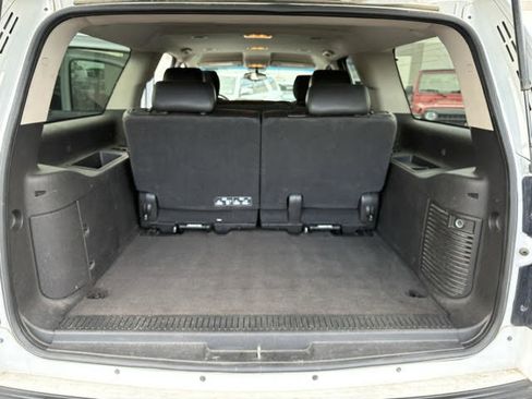 Used 2013 Chevrolet Suburban LT AWD/4WD image 13
