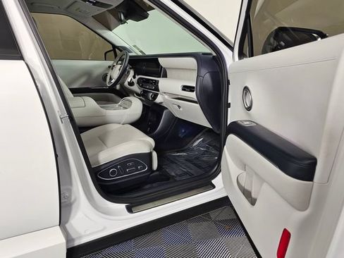 Used 2026 Hyundai Palisade Calligraphy AWD/4WD image 15