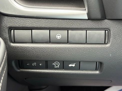 New 2026 Nissan Rogue SV image 30