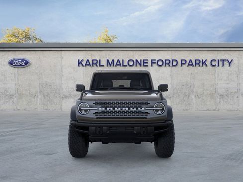 New 2025 Ford Bronco Badlands image 6