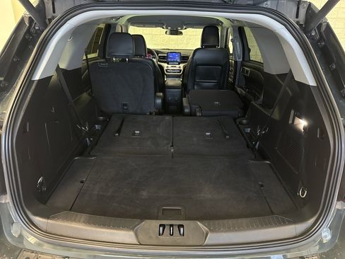 Certified 2023 Ford Explorer XLT w/ Equipment Group 202A image 9