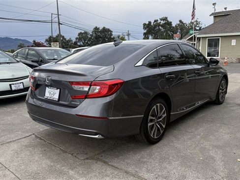 Used 2019 Honda Accord EX image 4