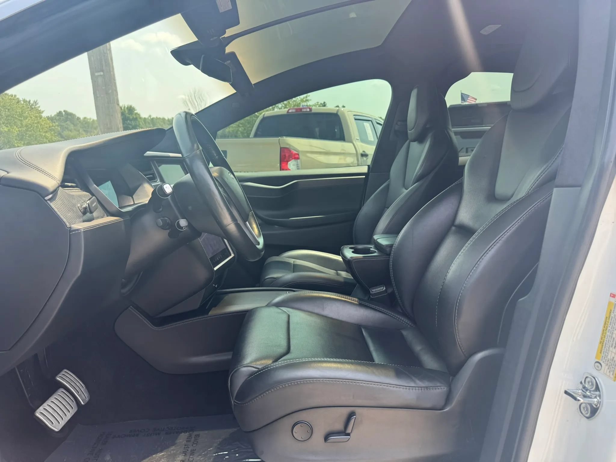 Used 2018 Tesla Model X P100D AWD/4WD image 16