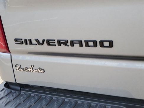 New 2026 Chevrolet Silverado 1500 Custom Trail Boss w/ LPO, Dark Essentials Package image 7