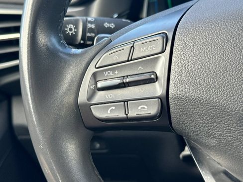 Used 2020 Hyundai Ioniq Limited FWD image 33