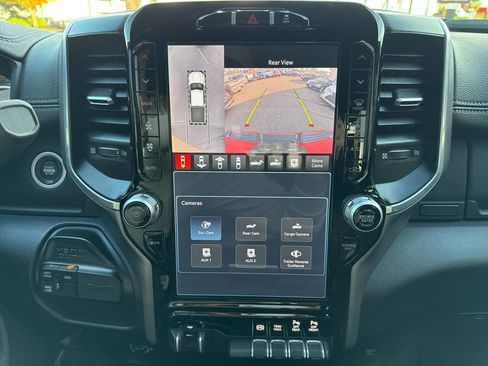 Used 2024 RAM 2500 Laramie w/ Night Edition image 26