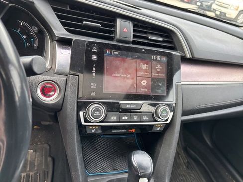 Used 2016 Honda Civic Touring image 8