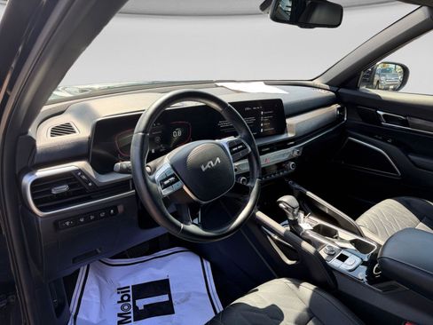 Used 2025 Kia Telluride EX X-Line image 14