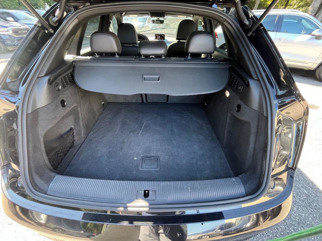 Used 2018 Audi Q3 2.0T Premium FWD image 32