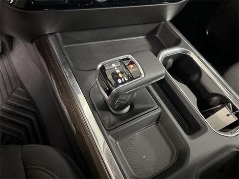 Certified 2024 Chevrolet Silverado 1500 RST image 16