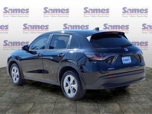Certified 2025 Honda HR-V LX image 5