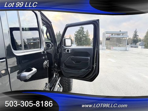 Used 2020 Jeep Gladiator Sport w/ Quick Order Package 24S image 36