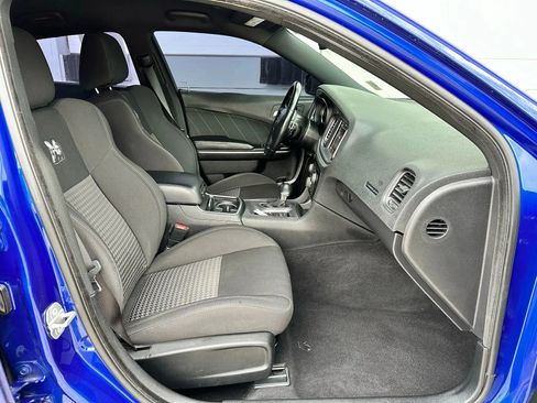 Used 2019 Dodge Charger Scat Pack RWD image 14