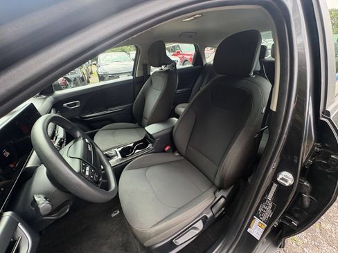 Used 2026 Kia K4 FWD image 29