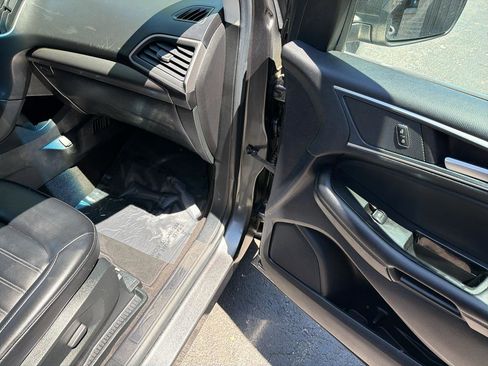 Used 2020 Ford Edge SEL w/ Cargo Accessory Package FWD image 29