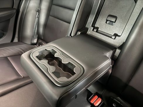 Used 2020 Volvo S60 T5 Momentum w/ Protection Package Premier image 19