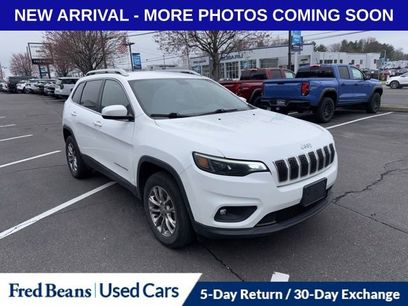 Used 2019 Jeep Cherokee Latitude Plus w/ Comfort/Convenience Group
