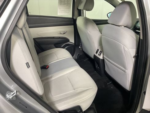 Used 2025 Hyundai Tucson SEL FWD image 22