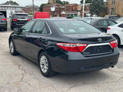 Used 2015 Toyota Camry LE FWD image 8