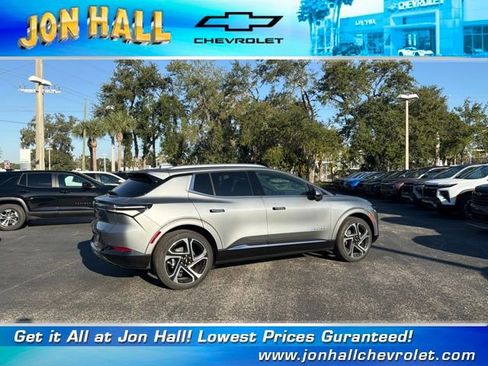 New 2026 Chevrolet Equinox EV LT image 13