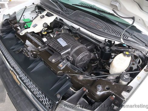 Used 2017 Chevrolet Express 3500 LT w/ LT Preferred Equipment Group image 39