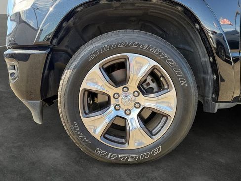 Used 2022 RAM 1500 Laramie AWD/4WD image 4