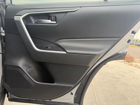 Used 2023 Toyota RAV4 XLE AWD/4WD image 25