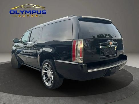 Used 2013 Cadillac Escalade ESV Premium AWD/4WD image 8
