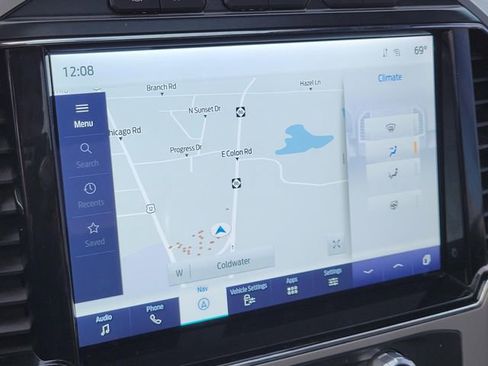 Used 2022 Ford F250 Lariat w/ Black Appearance Package image 6