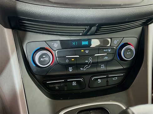 Used 2018 Ford C-MAX SE w/ Equipment Group 201A image 15