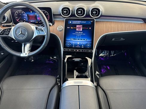 Used 2024 Mercedes-Benz C 300 Sedan image 4