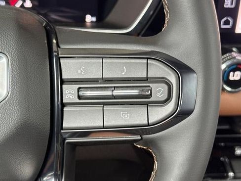 New 2026 GMC Canyon AT4 AWD/4WD image 27