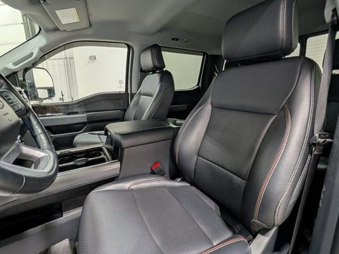 Used 2024 Ford F250 Lariat image 17