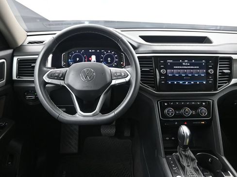 Used 2023 Volkswagen Atlas SE AWD/4WD image 32