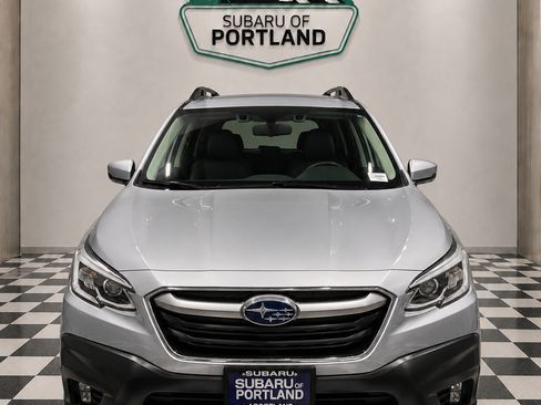 Used 2022 Subaru Outback Limited w/ Popular Package #2 AWD/4WD image 2