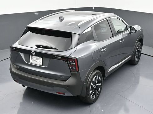 New 2025 Nissan Kicks SV w/ SV Premium Package AWD/4WD image 38