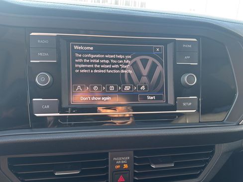 Used 2019 Volkswagen Jetta SE image 22