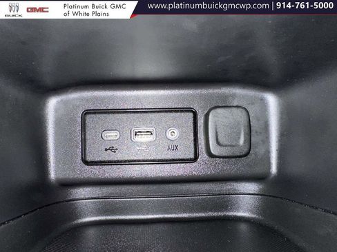 Used 2024 Chevrolet Equinox RS w/ LPO, Floor Liner Package image 27