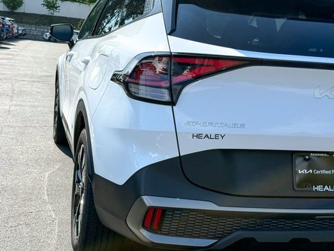 Certified 2023 Kia Sportage X-Line w/ X-Line Premium Package AWD/4WD image 9