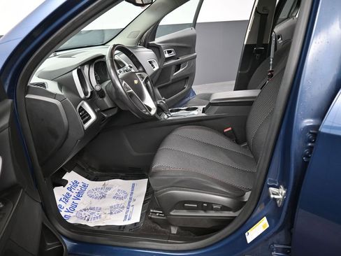 Used 2016 Chevrolet Equinox LT w/ Convenience Package image 28