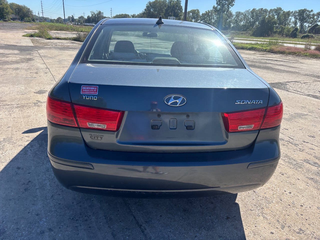 Used 2010 Hyundai Sonata GLS FWD image 8