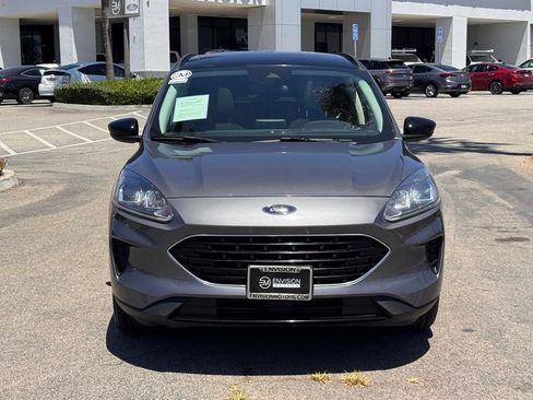 Used 2022 Ford Escape SE FWD image 6
