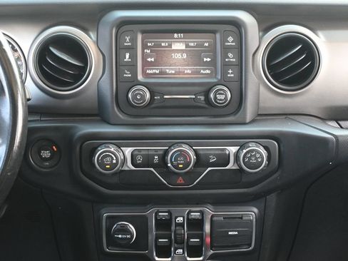 Used 2019 Jeep Wrangler Unlimited Sport S AWD/4WD image 13