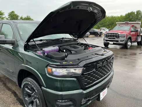 New 2026 RAM 1500 Big Horn AWD/4WD image 11